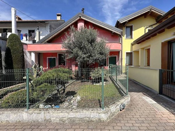 casa indipendente in vendita a Concorezzo in zona Rancate