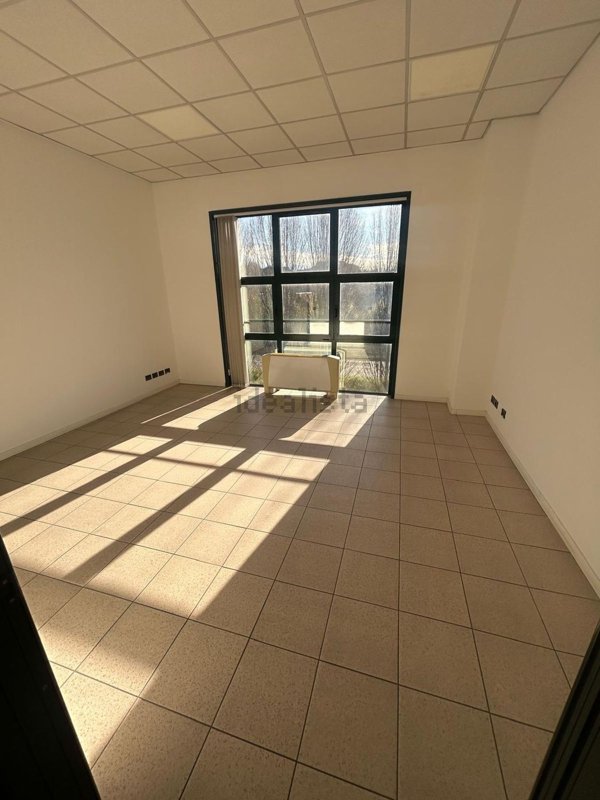 ufficio in vendita a Concorezzo