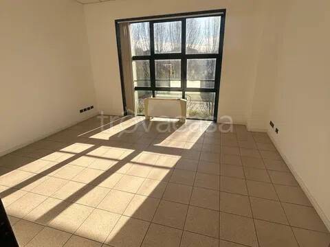 ufficio in vendita a Concorezzo in zona Rancate