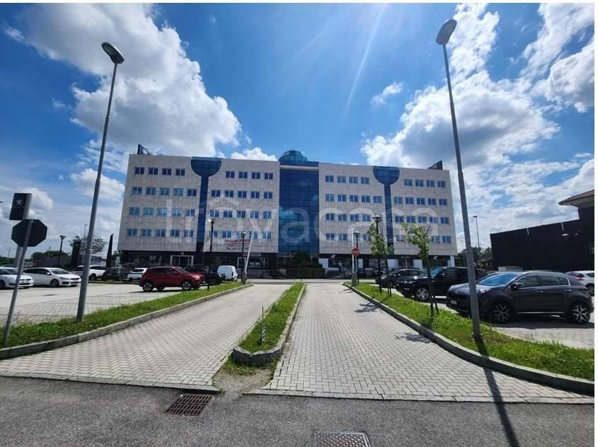 ufficio in vendita a Concorezzo
