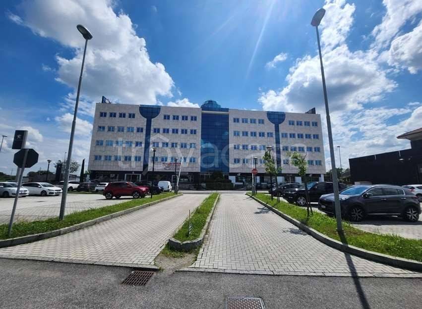 ufficio in vendita a Concorezzo