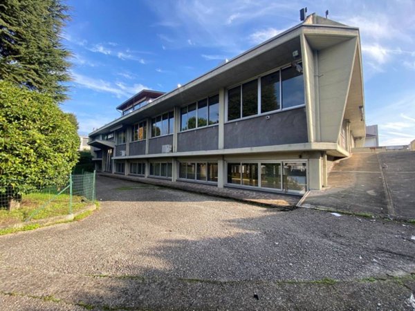 locale commerciale in vendita a Concorezzo in zona Rancate
