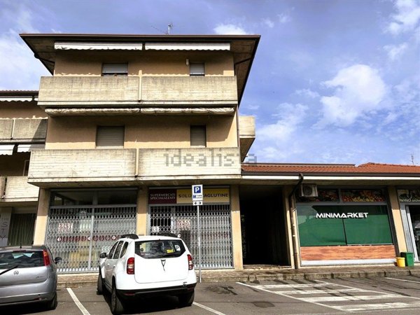 negozio in vendita a Concorezzo