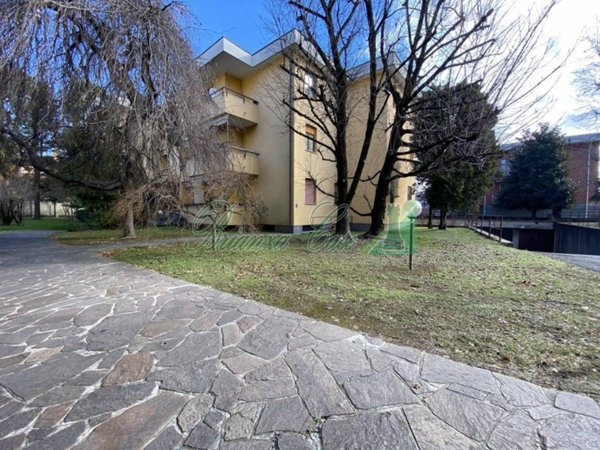 appartamento in vendita a Concorezzo in zona Rancate