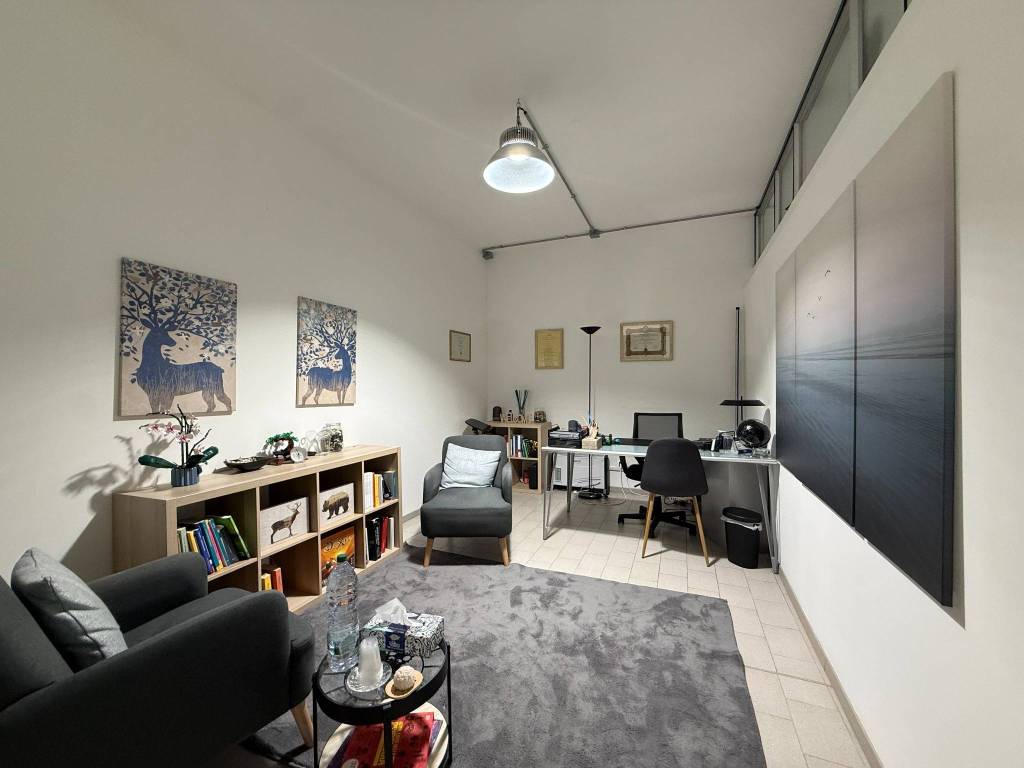 ufficio in vendita a Concorezzo in zona Rancate