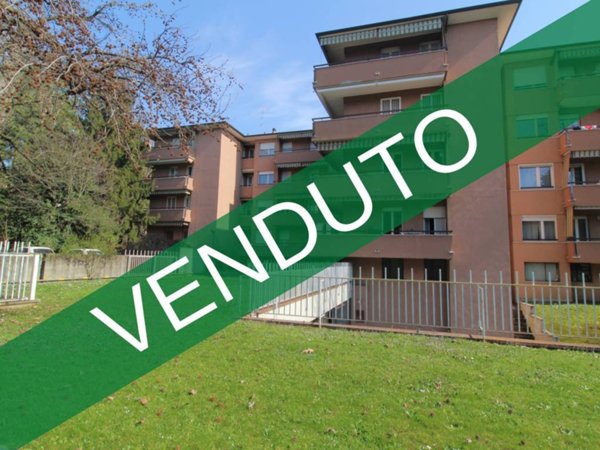 appartamento in vendita a Concorezzo in zona Rancate