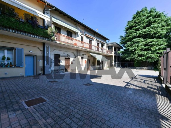 appartamento in vendita a Concorezzo in zona Rancate