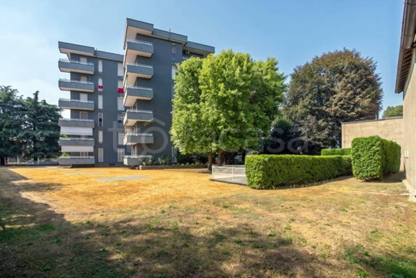 appartamento in vendita a Concorezzo in zona Rancate