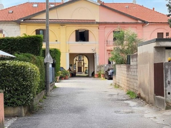 appartamento in vendita a Concorezzo in zona Rancate