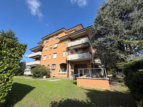 appartamento in vendita a Concorezzo in zona Rancate