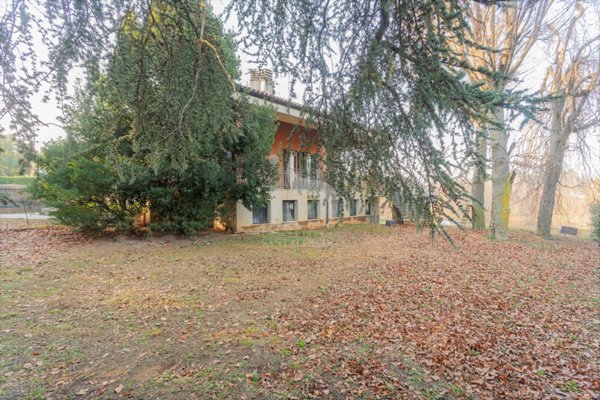 casa indipendente in vendita a Correzzana