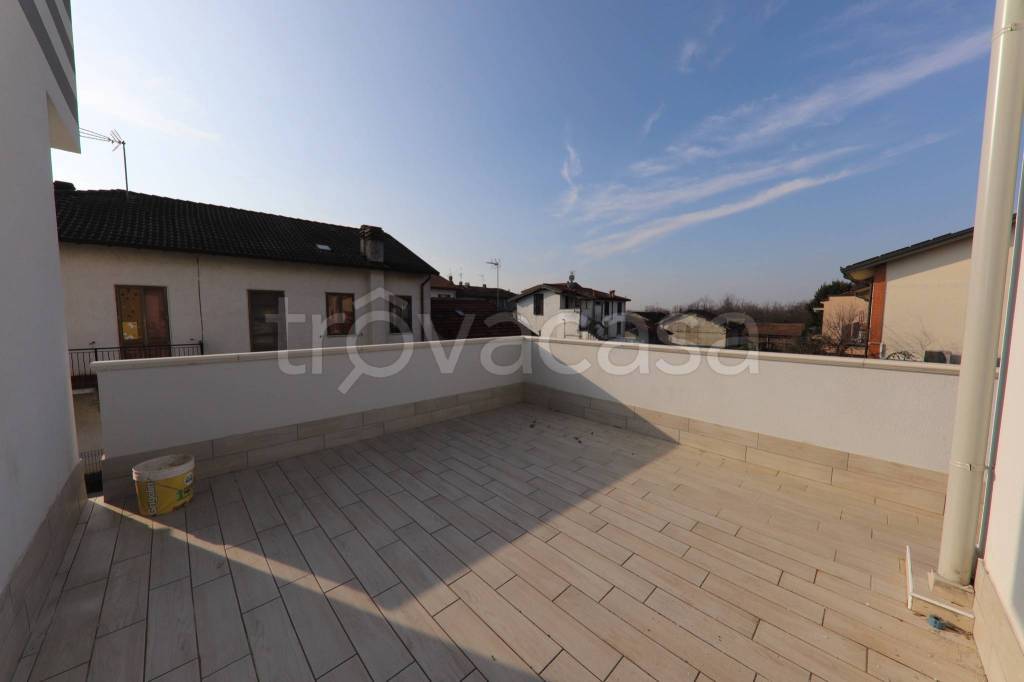 appartamento in vendita a Correzzana