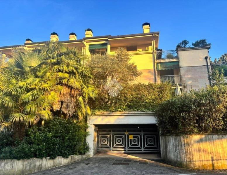 appartamento in vendita a Correzzana