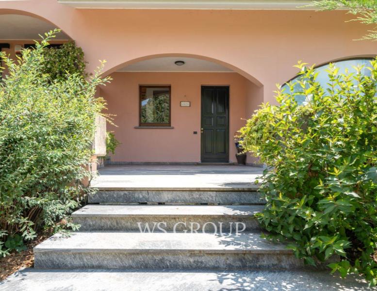 appartamento in vendita a Correzzana