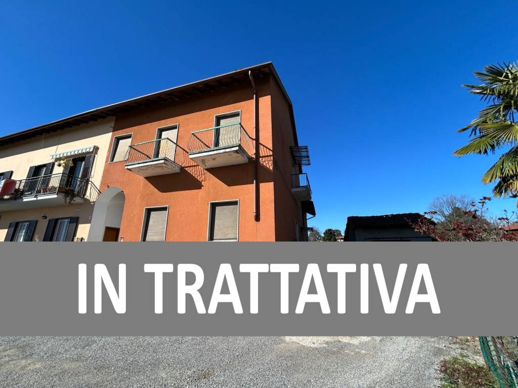 casa indipendente in vendita a Correzzana