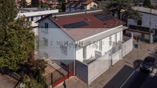 appartamento in vendita a Correzzana