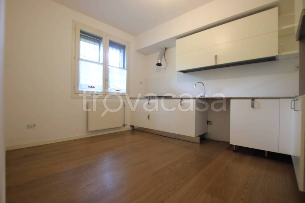 casa indipendente in vendita a Correzzana