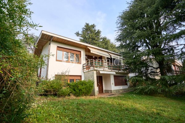 casa indipendente in vendita a Correzzana
