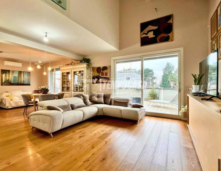 appartamento in vendita a Correzzana