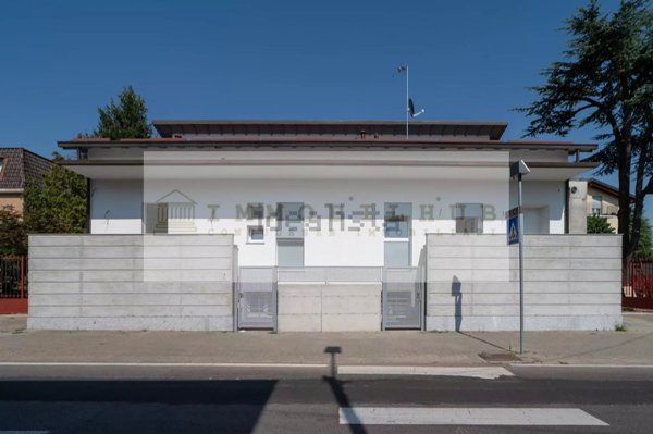 appartamento in vendita a Correzzana