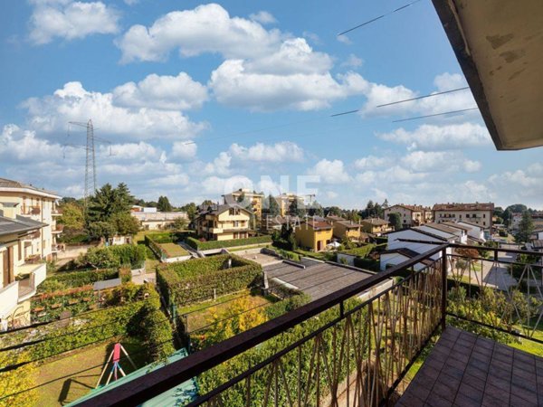 appartamento in vendita a Correzzana