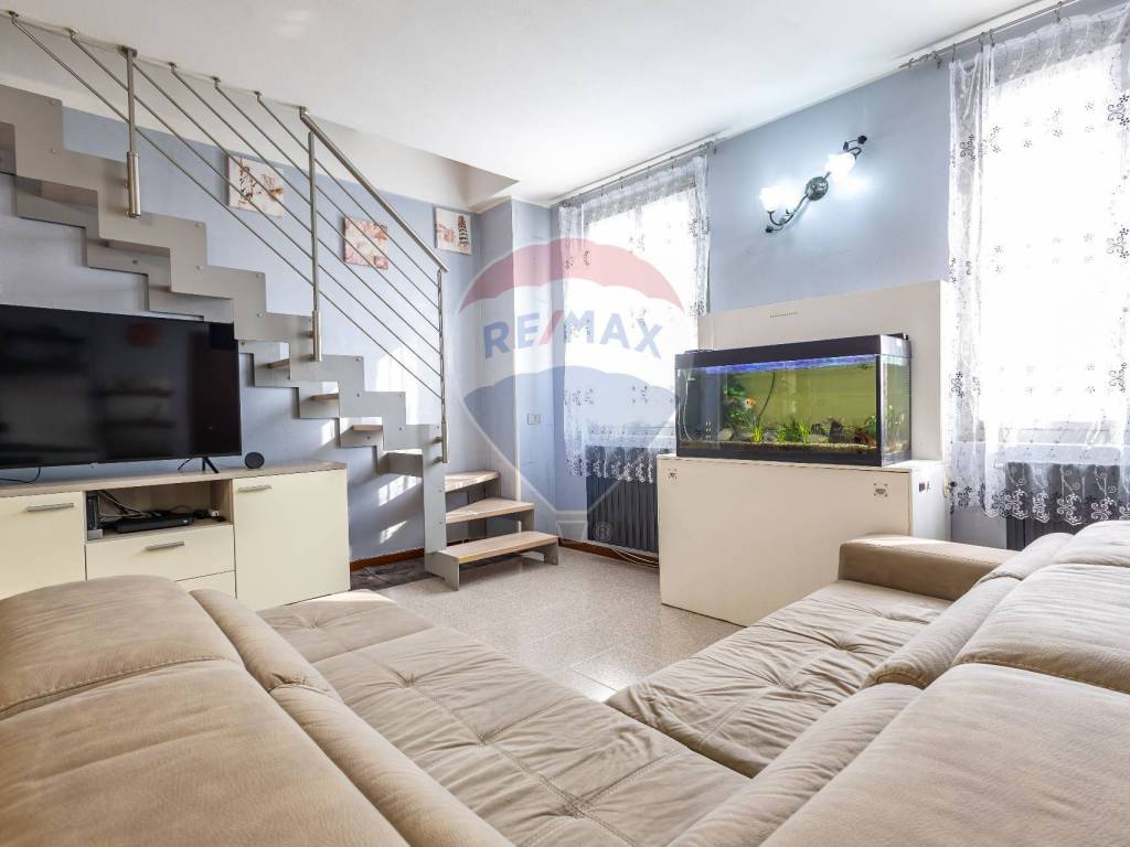 appartamento in vendita a Correzzana