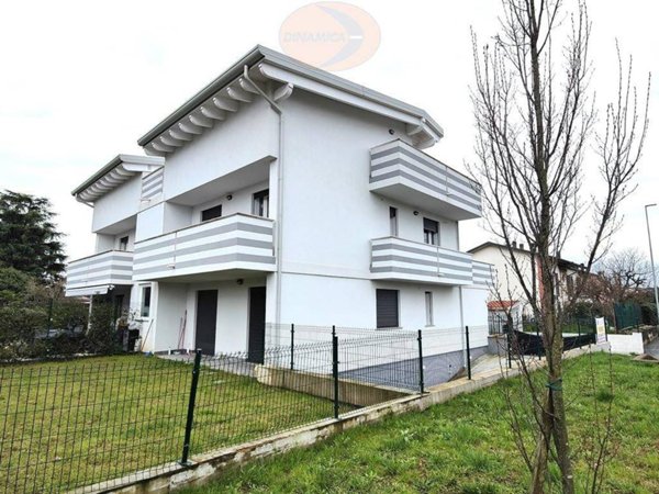 appartamento in vendita a Correzzana