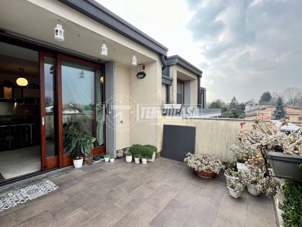 appartamento in vendita a Correzzana