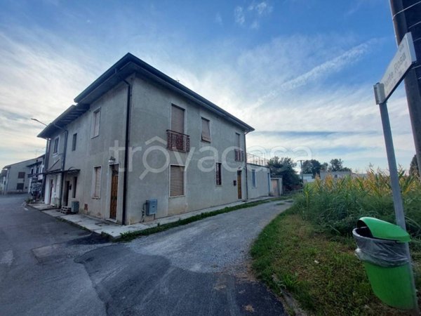 appartamento in vendita a Correzzana