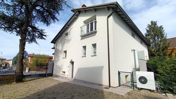 appartamento in vendita a Correzzana