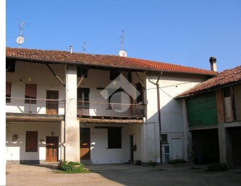 appartamento in vendita a Correzzana