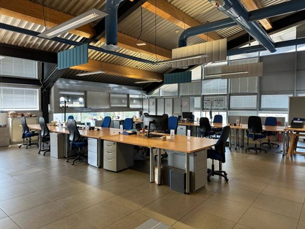 ufficio in vendita a Desio