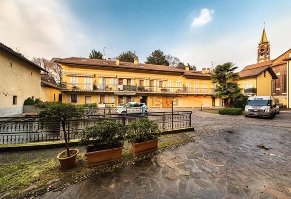 casa indipendente in vendita a Desio