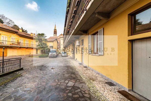 casa indipendente in vendita a Desio
