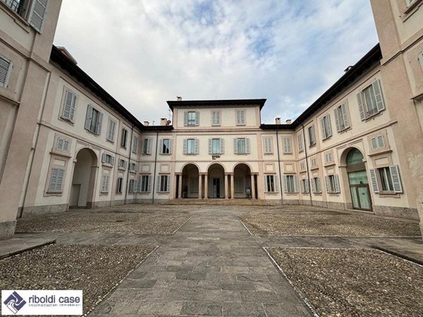 appartamento in vendita a Desio