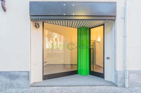 casa indipendente in vendita a Desio