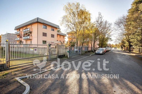 appartamento in vendita a Desio