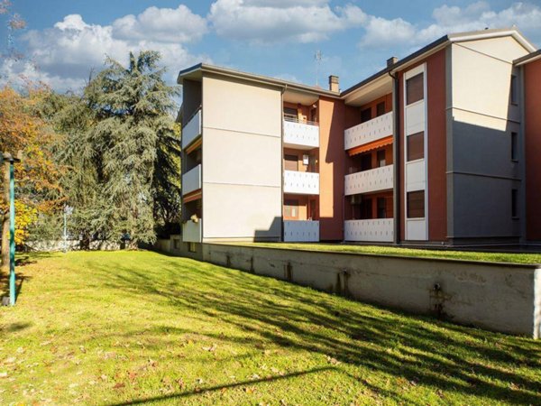 appartamento in vendita a Desio
