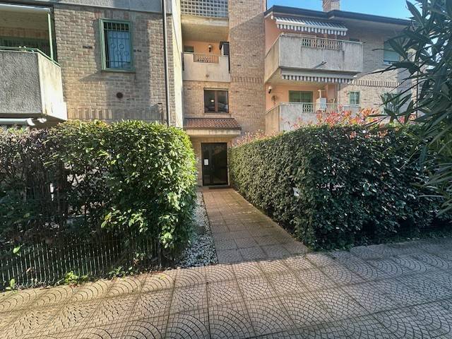 appartamento in vendita a Desio