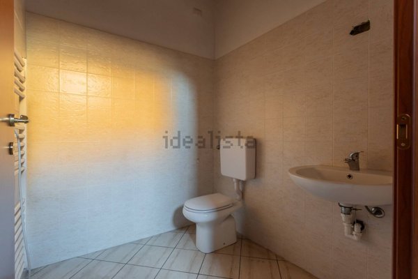 ufficio in vendita a Desio