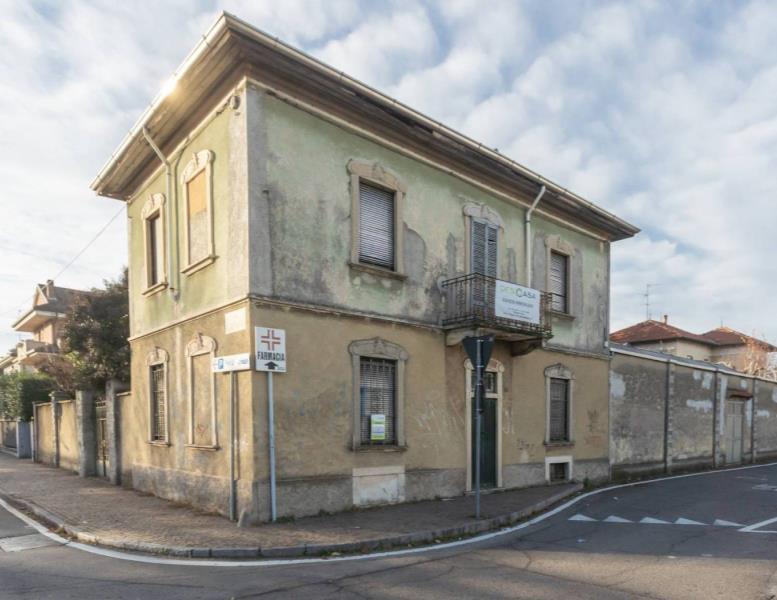 casa indipendente in vendita a Desio
