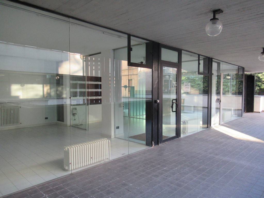 ufficio in vendita a Desio