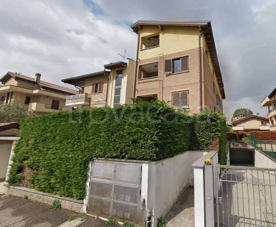 appartamento in vendita a Desio