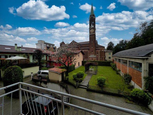 appartamento in vendita a Desio