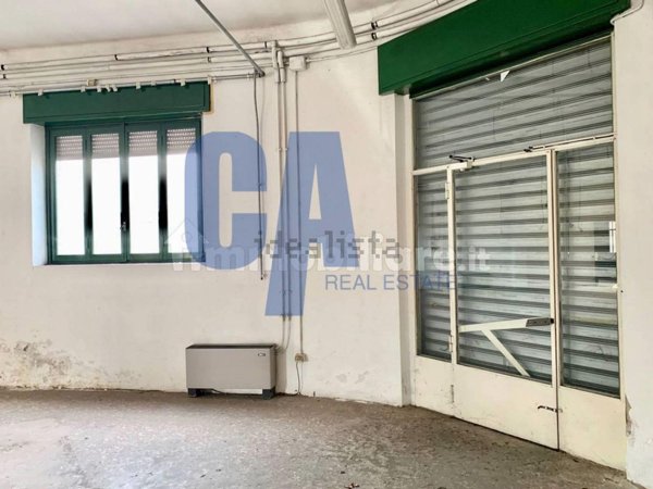 negozio in vendita a Desio