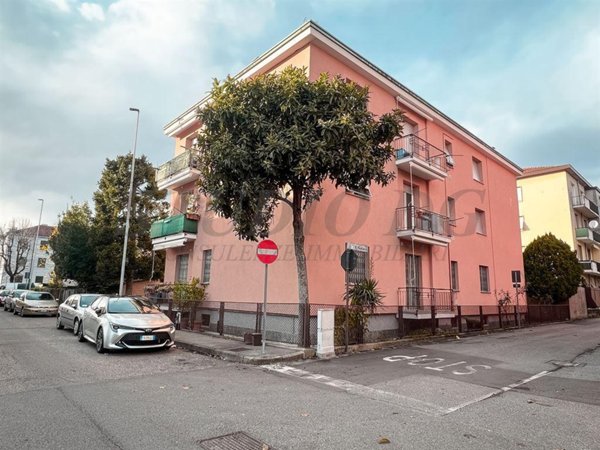 appartamento in vendita a Desio