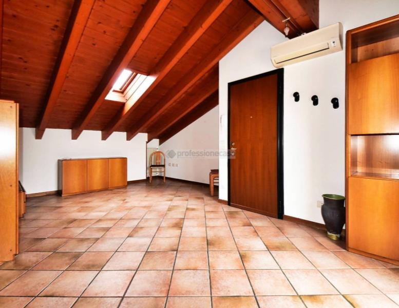 appartamento in vendita a Desio