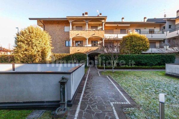 appartamento in vendita a Desio