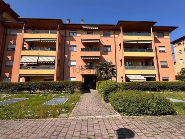 appartamento in vendita a Desio