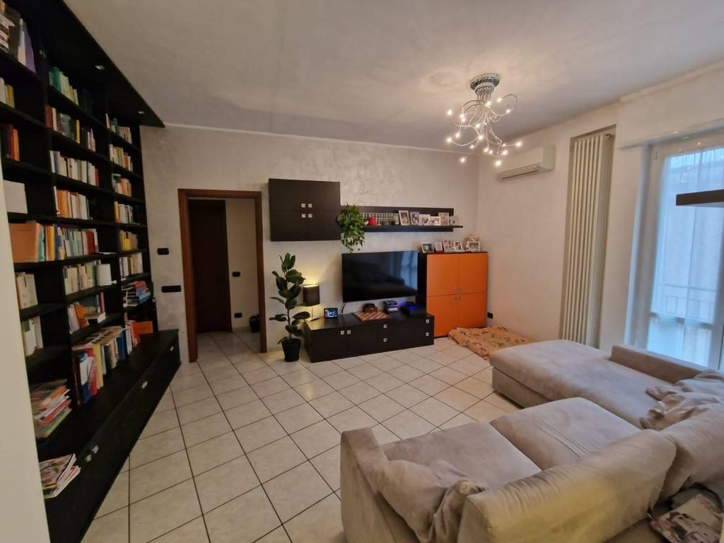 appartamento in vendita a Desio